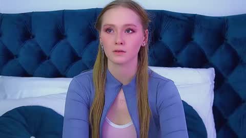 AgataFoxley online show from February 20, 2026, 6:19 am