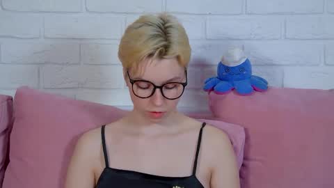 AgataGate online show from April 15, 2026, 3:24 am