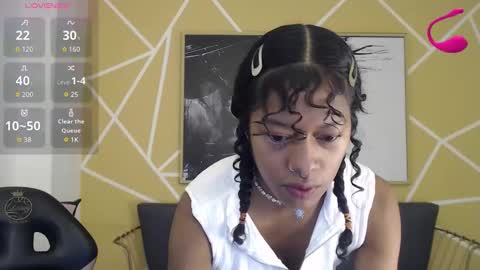Snapshot of agatha_amaya chatting on October 24, 2025, 1:18 pm agatha_amaya online show from October 24, 2025, 1:18 pm