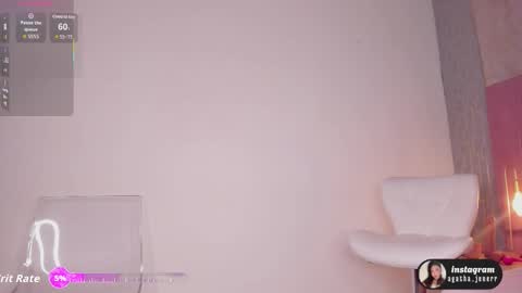 agatha_jener online show from November 30, 2025, 11:36 am