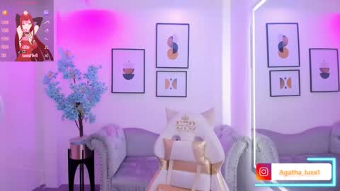 Agatha  online show from September 13, 2025, 12:38 pm