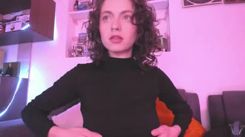 Snapshot of agathaa_ks_ chatting on February 3, 2025, 9:07 pm Camila 2 online show from February 3, 2025, 9:07 pm