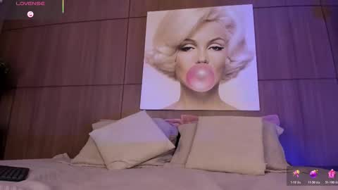    online show from December 13, 2025, 11:43 pm