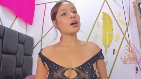 I have a name like many online show from December 4, 2024, 8:07 pm