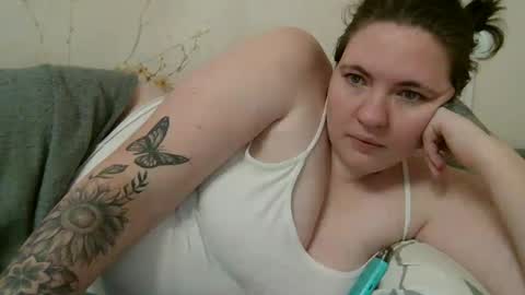 Aglaya Fame online show from December 23, 2024, 9:18 pm