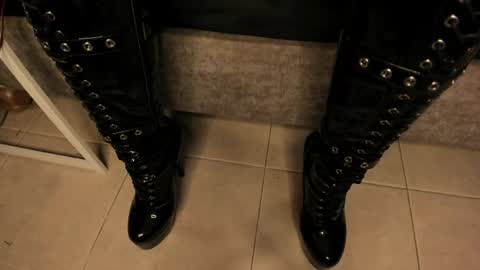 Snapshot of agnes_jones chatting on May 17, 2026, 12:52 am agnes_jones online show from May 17, 2026, 12:52 am