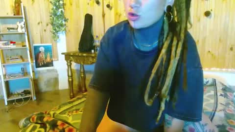 Snapshot of agness_6 chatting on May 3, 2026, 12:16 am Agness online show from May 3, 2026, 12:16 am