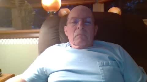 Snapshot of aguynrkfrd chatting on November 9, 2025, 10:41 pm aguynrkfrd online show from November 9, 2025, 10:41 pm