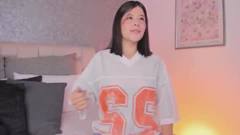 Ahmara  online show from October 6, 2025, 11:40 am