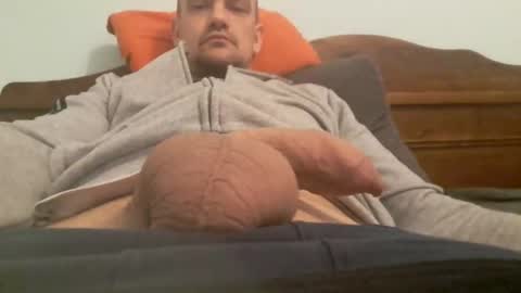 Ahim30 online show from February 6, 2025, 1:10 pm