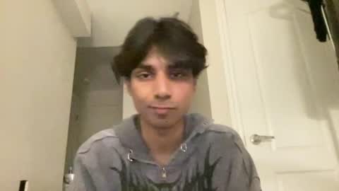 Snapshot of ahmedkhan632131 chatting on June 30, 2026, 6:47 am Dylan online show from June 30, 2026, 6:47 am