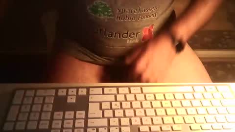 Snapshot of ahmole chatting on October 31, 2025, 1:50 am Ole online show from October 31, 2025, 1:50 am