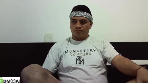 Snapshot of ahntony__69 chatting on December 29, 2024, 1:45 am ahntony 69 online show from December 29, 2024, 1:45 am