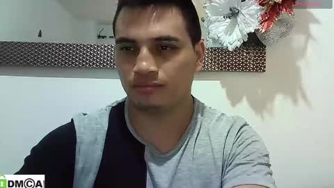 Snapshot of ahntony__69 chatting on December 29, 2024, 10:25 pm ahntony 69 online show from December 29, 2024, 10:25 pm