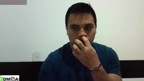 Snapshot of ahntony__69 chatting on January 7, 2025, 12:03 am ahntony 69 online show from January 7, 2025, 12:03 am
