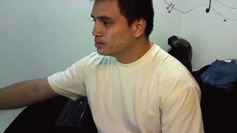 Snapshot of ahntony__69 chatting on March 3, 2025, 10:42 pm ahntony 69 online show from March 3, 2025, 10:42 pm