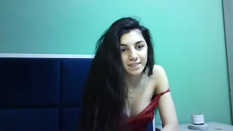 Snapshot of ahotkitty18 chatting on December 2, 2024, 12:07 pm Selena online show from December 2, 2024, 12:07 pm
