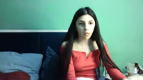 Snapshot of ahotkitty18 chatting on January 12, 2025, 3:57 pm Selena online show from January 12, 2025, 3:57 pm