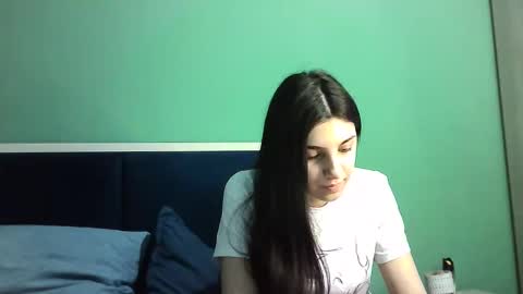 Snapshot of ahotkitty18 chatting on January 14, 2025, 4:50 pm Selena online show from January 14, 2025, 4:50 pm