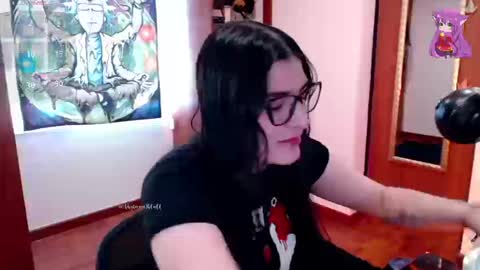 Ahriana Bluff online show from September 25, 2025, 3:05 pm