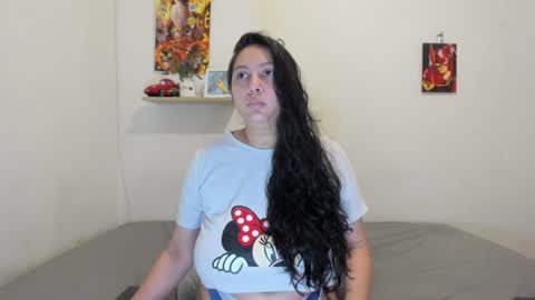 Snapshot of ahrigirl chatting on July 30, 2026, 11:20 am Andrea online show from July 30, 2026, 11:20 am
