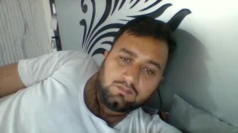 ahtisham118 online show from October 15, 2025, 9:53 am