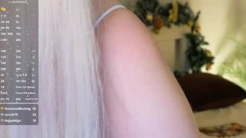 Snapshot of ai_kiyoko chatting on December 8, 2024, 1:14 pm Lexi online show from December 8, 2024, 1:14 pm