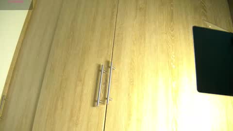 Aida  online show from October 29, 2025, 11:34 am