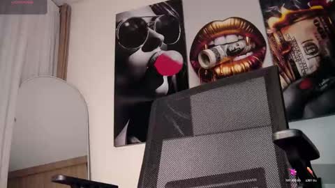 Aida  online show from December 22, 2025, 10:01 am