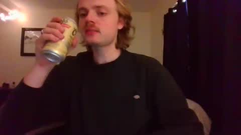 aidenisdunn online show from April 4, 2026, 1:59 am