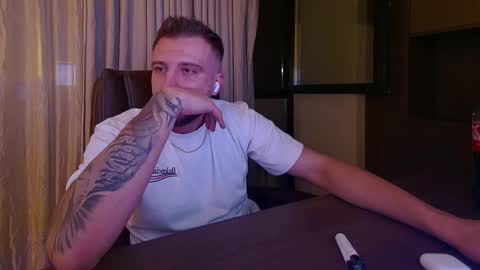 Aiden online show from November 9, 2025, 8:40 pm