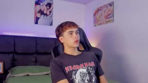 Aiden  online show from October 27, 2025, 1:26 pm