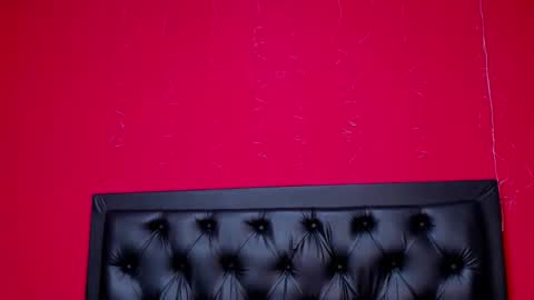 Snapshot of aiilynn_1 chatting on February 20, 2026, 8:53 pm Ailyn online show from February 20, 2026, 8:53 pm