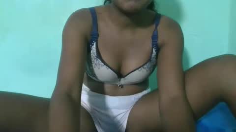 Snapshot of aimeamour chatting on February 27, 2025, 6:31 pm aimeamour online show from February 27, 2025, 6:31 pm