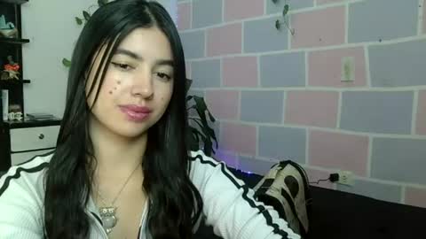 J  online show from July 27, 2026, 5:42 pm