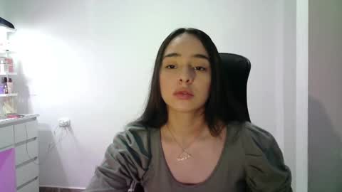 Snapshot of aineangeel chatting on November 20, 2025, 12:33 am AINE online show from November 20, 2025, 12:33 am