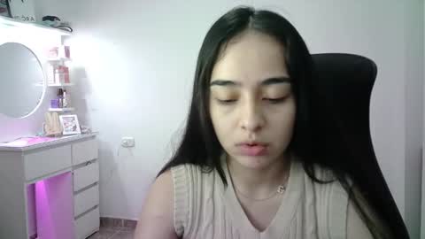 Snapshot of aineangeel chatting on January 12, 2026, 12:49 am AINE online show from January 12, 2026, 12:49 am