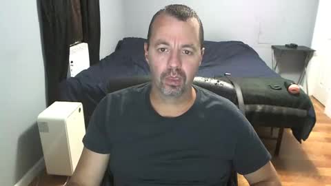 Daddy online show from October 14, 2025, 11:49 pm