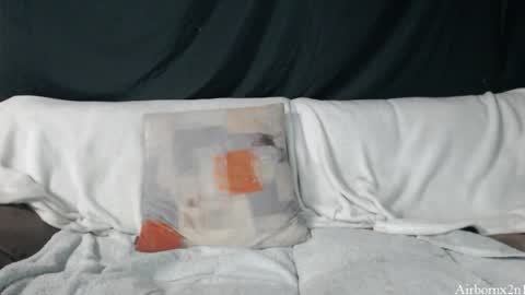 Leo  Airborn  Sir  Daddy online show from December 16, 2025, 8:36 pm