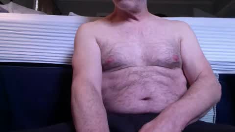 Snapshot of airier chatting on November 15, 2025, 3:08 pm airier online show from November 15, 2025, 3:08 pm