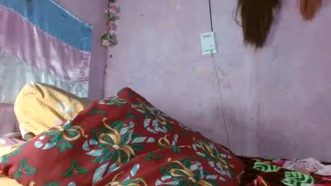 Snapshot of aisha_atenea chatting on November 19, 2025, 9:20 am Jess online show from November 19, 2025, 9:20 am