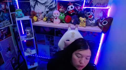 Snapshot of aisha_beneth chatting on December 20, 2024, 6:02 pm online show from December 20, 2024, 6:02 pm
