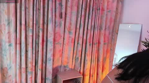 Aisha online show from February 24, 2025, 11:43 am