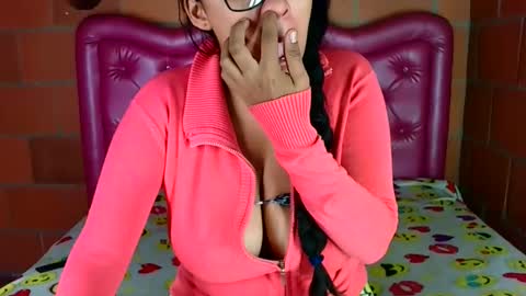 aisha koswell3 online show from October 9, 2025, 11:41 am