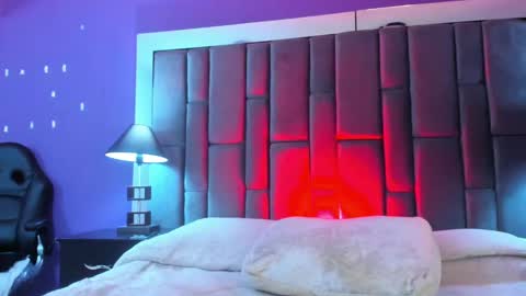 Snapshot of aisha_nowak chatting on March 6, 2025, 8:27 pm Aisha online show from March 6, 2025, 8:27 pm