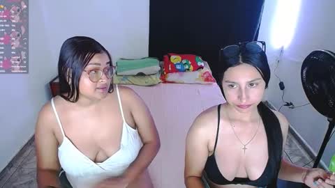 aisha_stacey0410 online show from December 19, 2025, 7:59 am