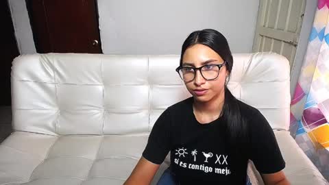 aisha_stacey0410 online show from March 30, 2026, 5:03 pm