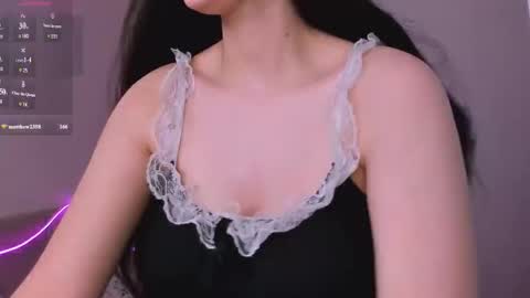 Aisha online show from November 30, 2025, 3:21 am