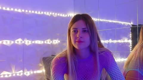 Aisha online show from October 6, 2025, 5:16 am