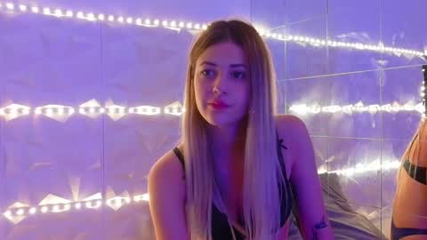 Aisha online show from October 10, 2025, 5:06 am